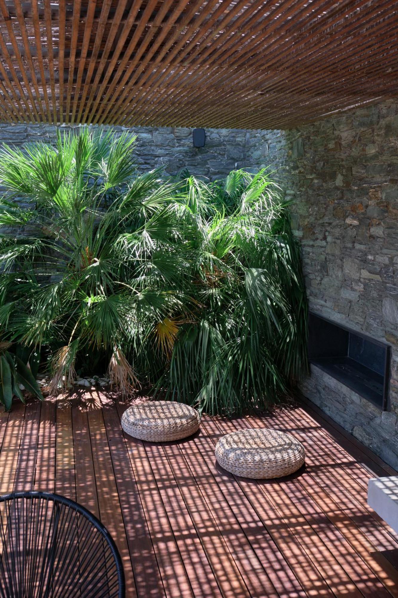 A - Luxury Villas Plomari