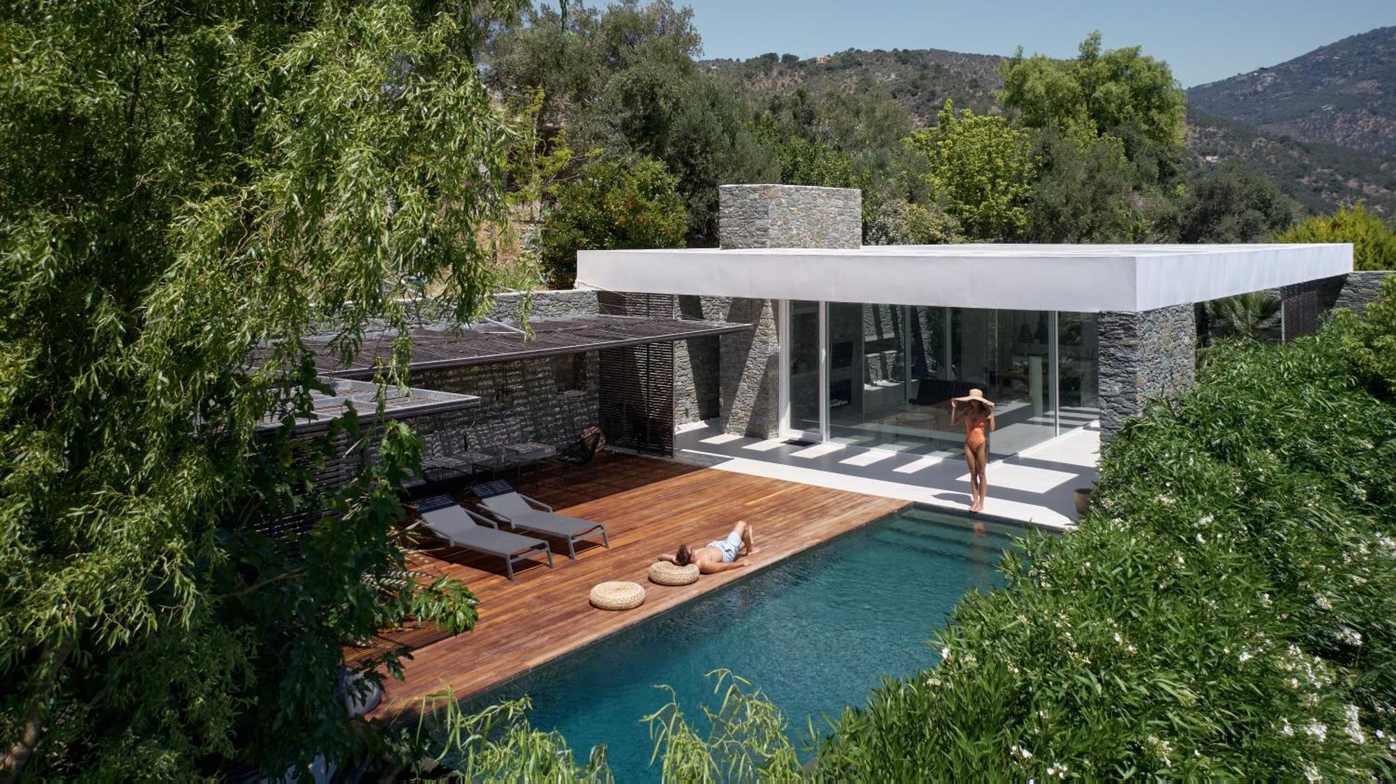 Villa A - Luxury Villas *
